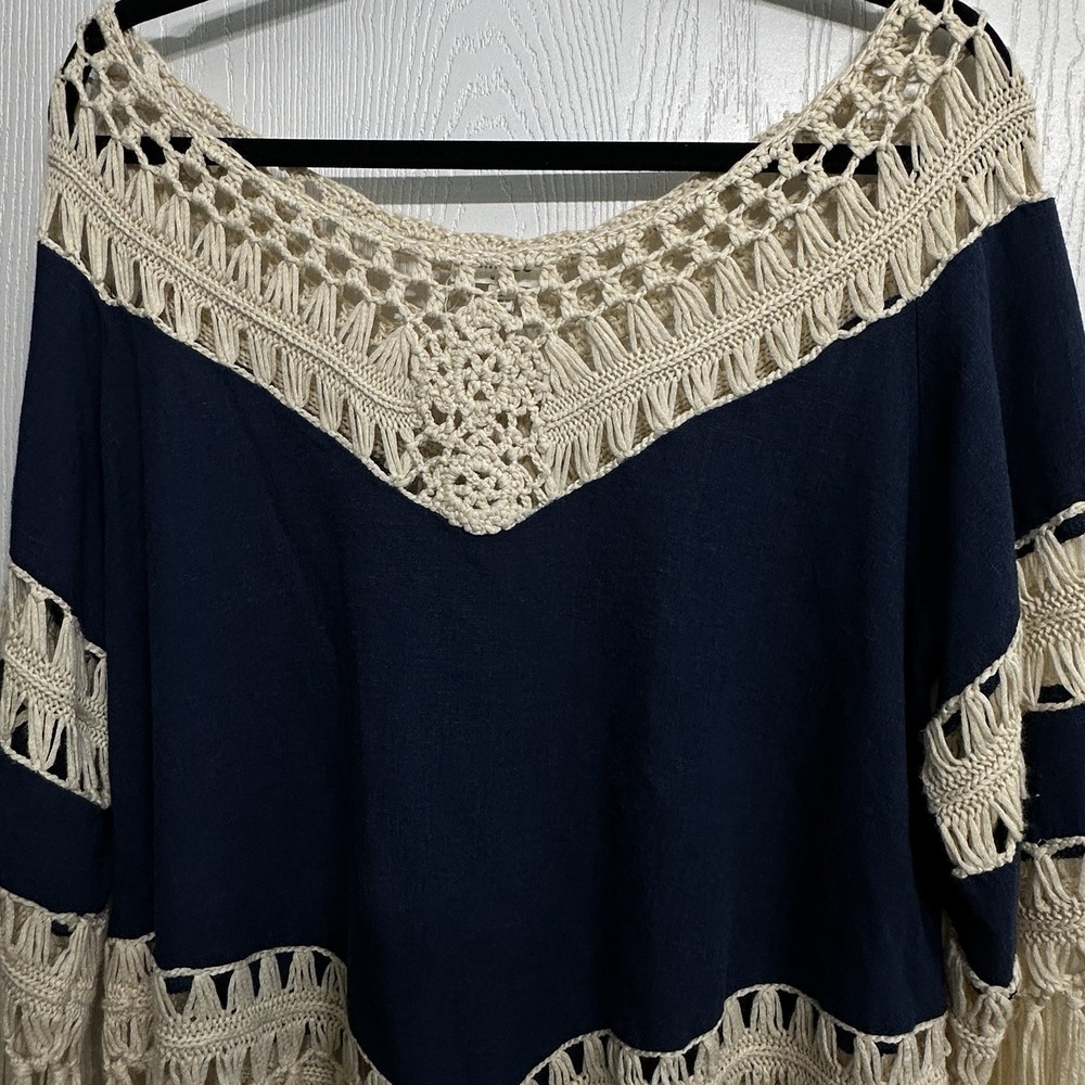 Umgee Crochet Fringe Tunic Top Boho Festival Beachy Cover Up Navy Cream Size Med - Picture 6 of 7